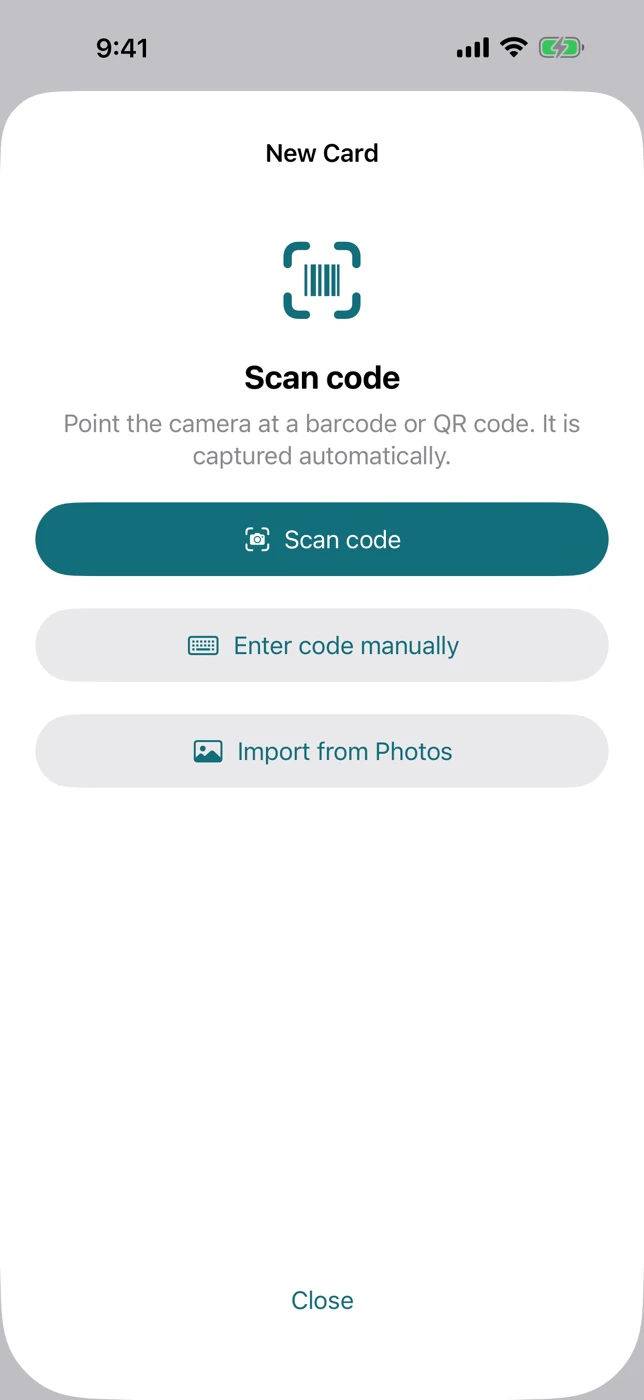 New card screen with scan, manual entry, and photo import options